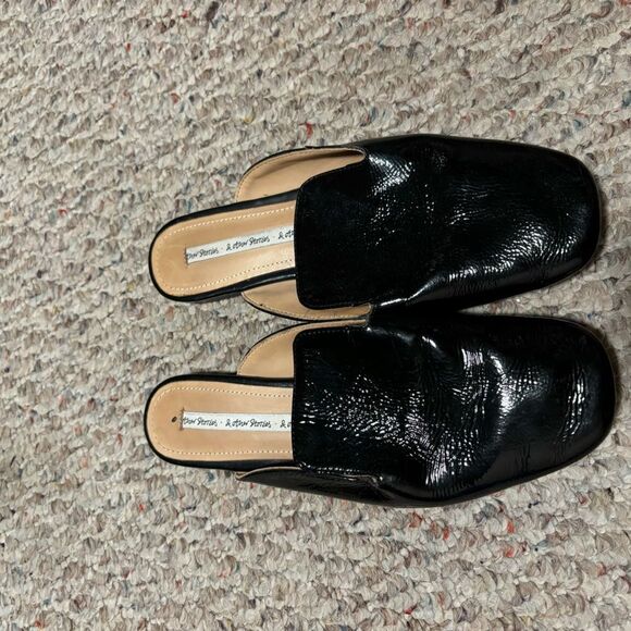 & other stories leather shinny crackle patent leather slip on mule- Size 6.5 - Picture 2 of 8